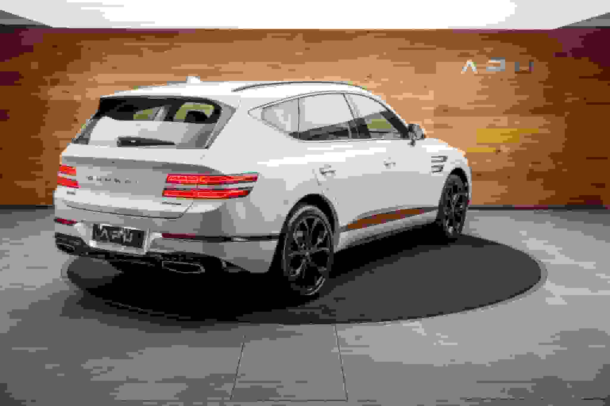 car-image-1
