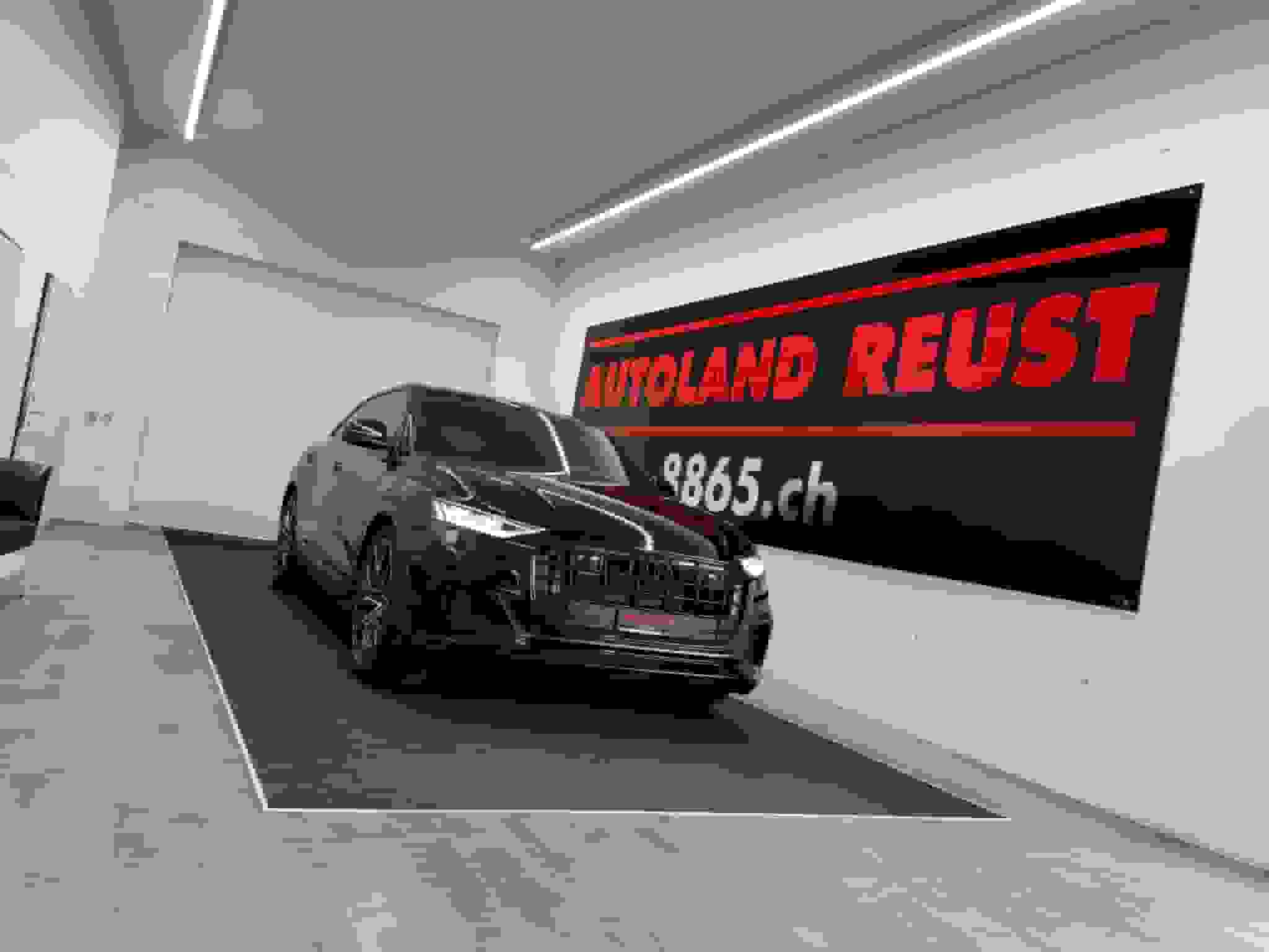car-image-0