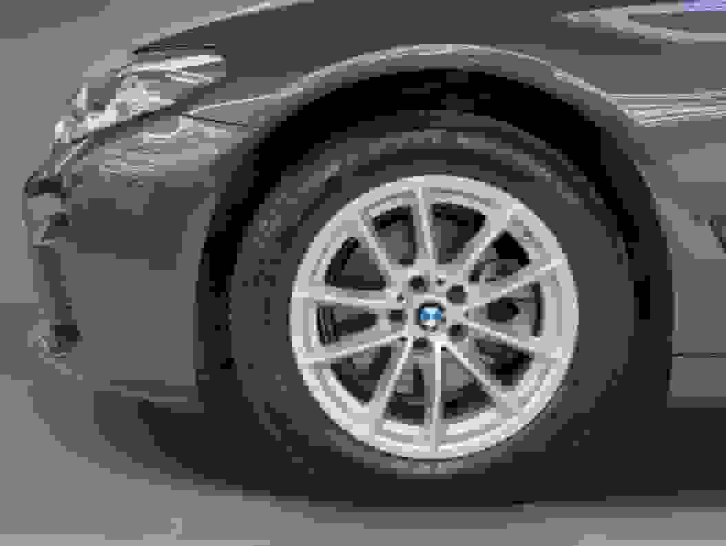 car-image-9