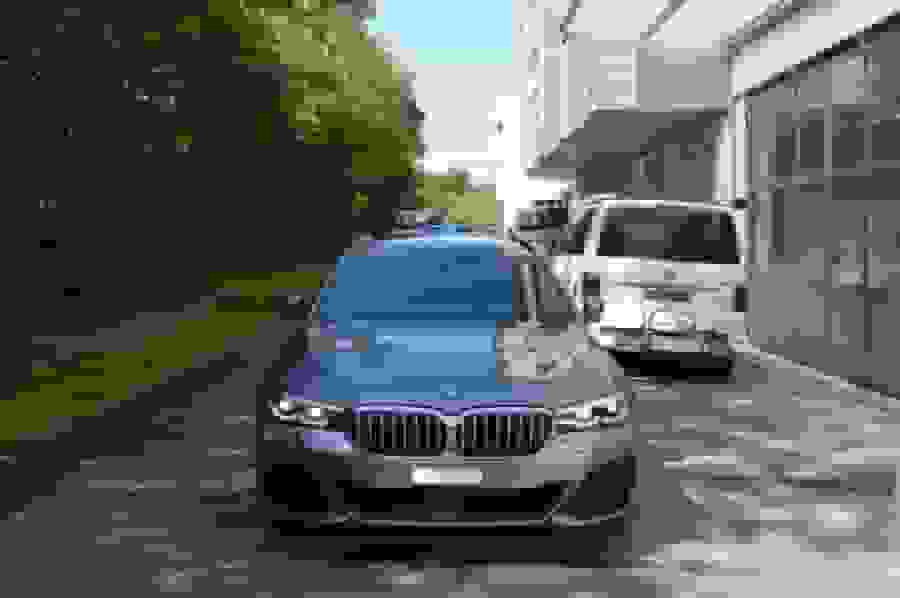 car-image-1