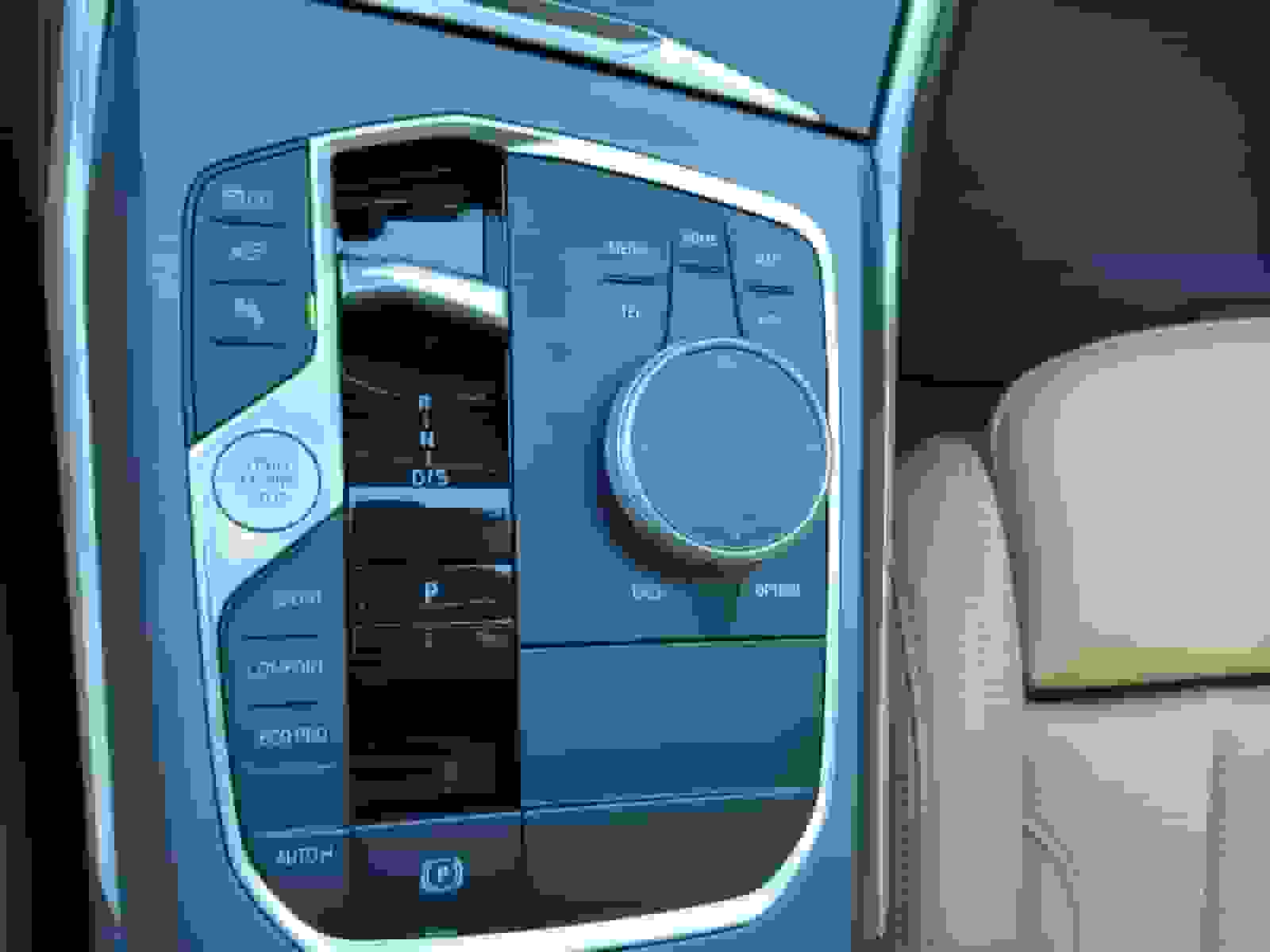 car-image-19