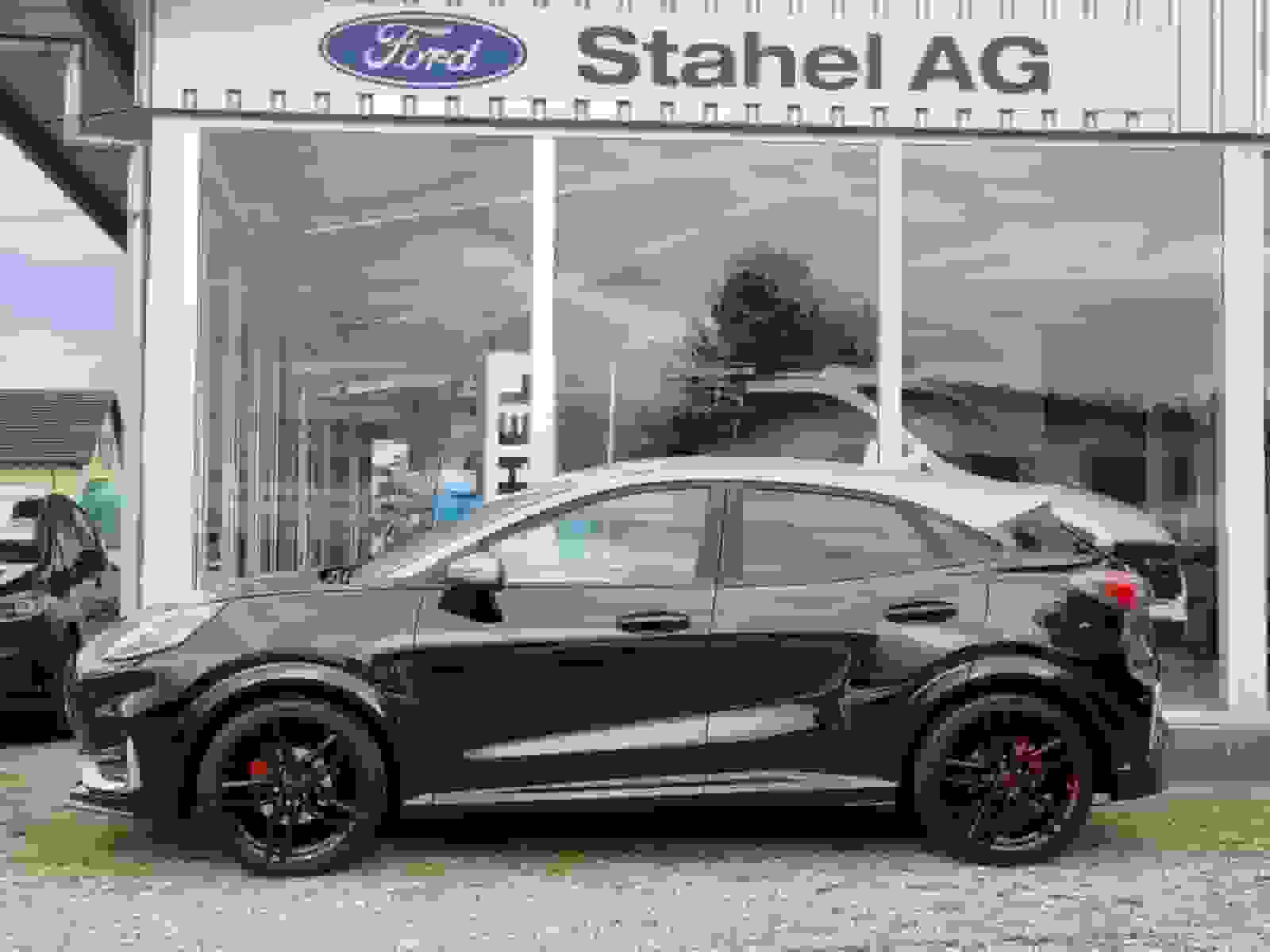 car-image-1