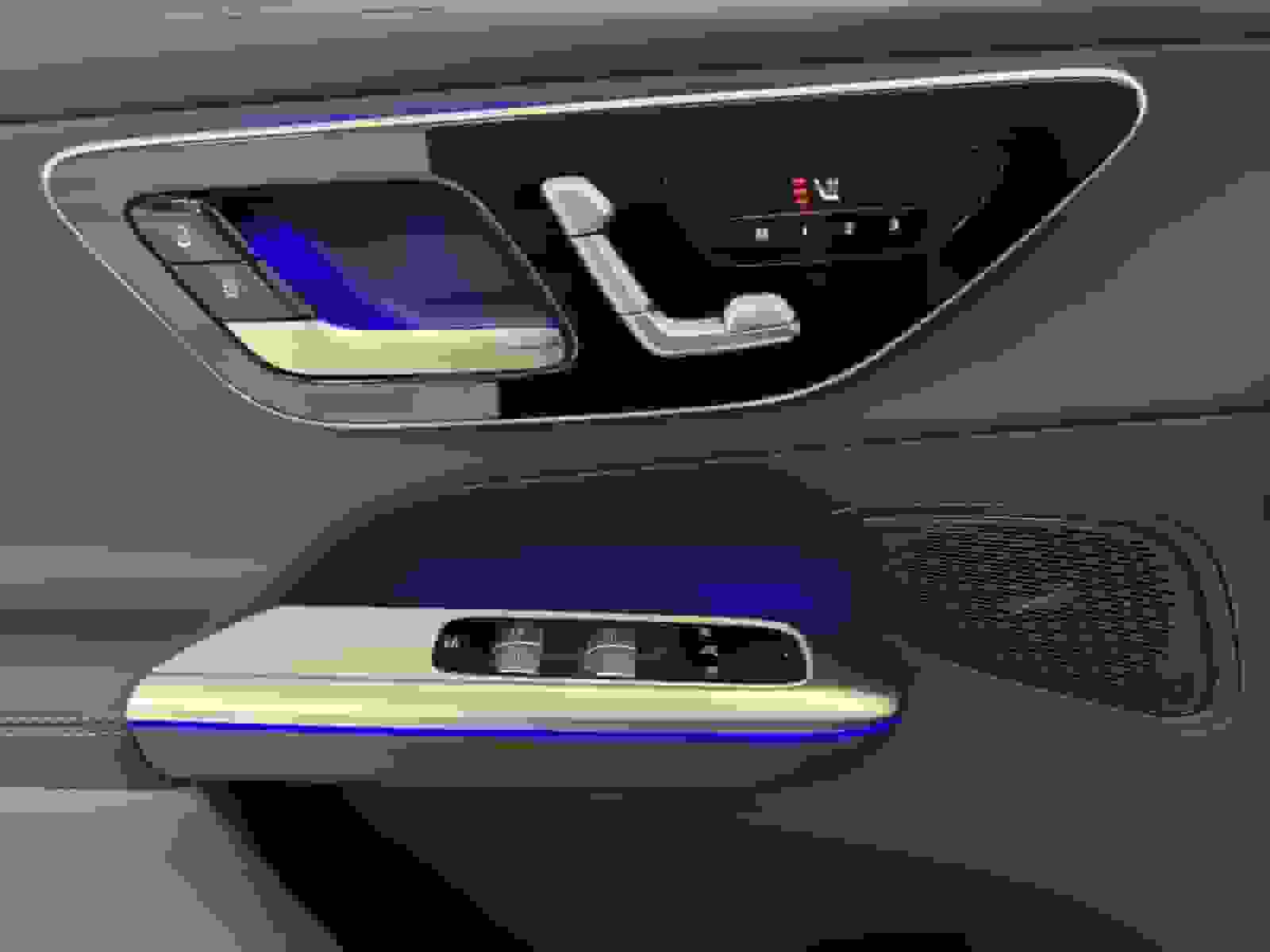 car-image-12