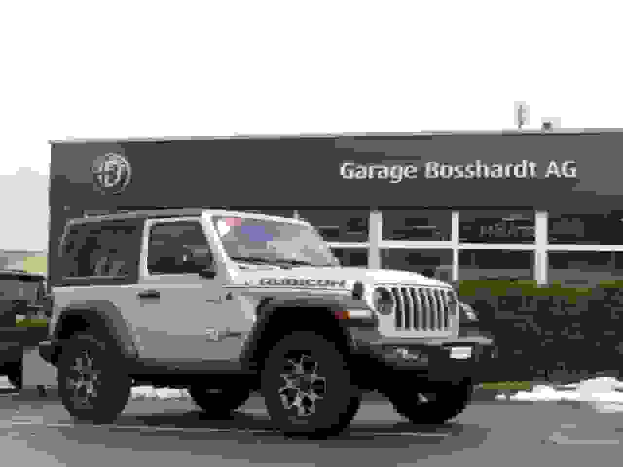car-image-0