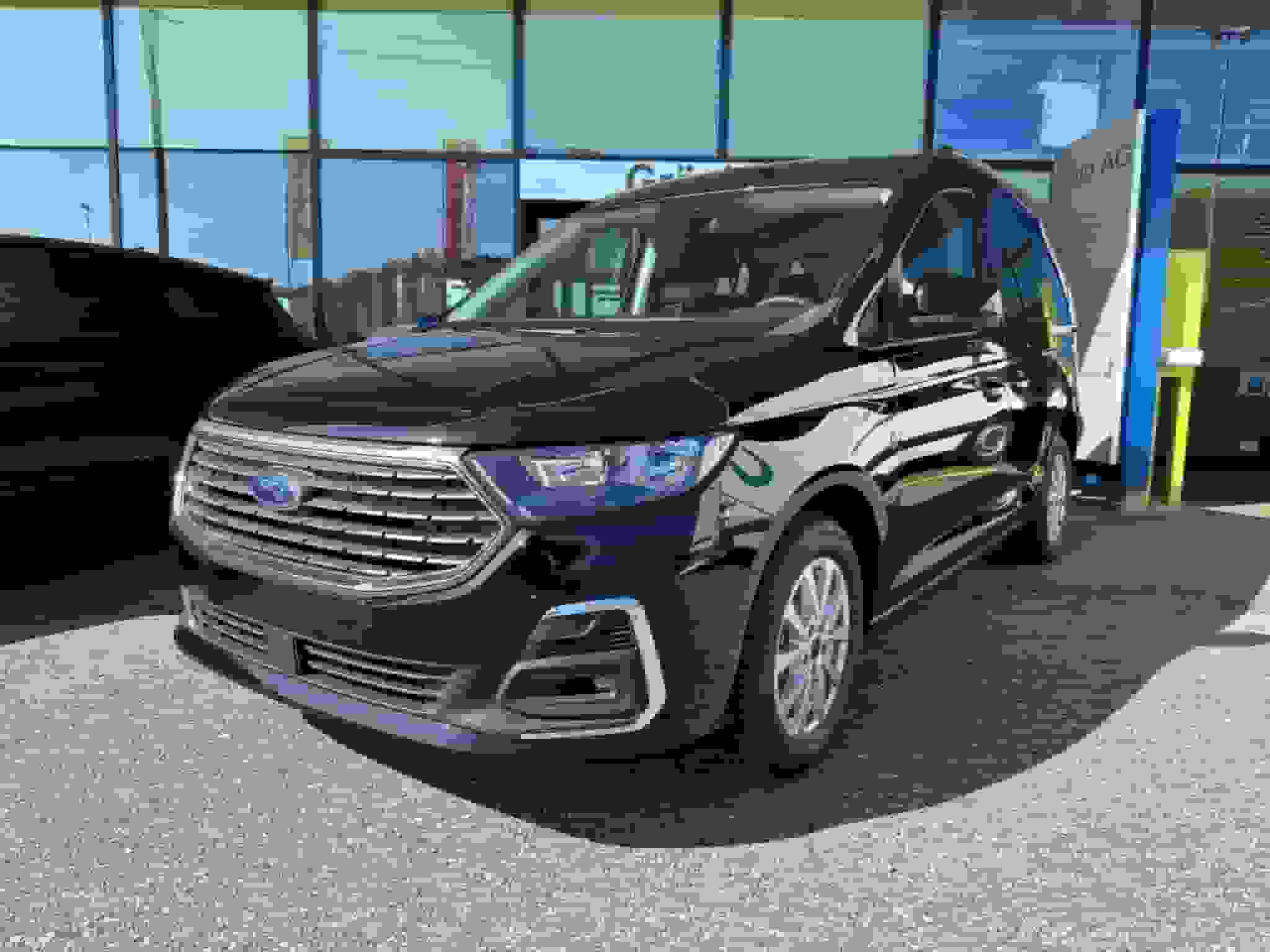 car-image-0