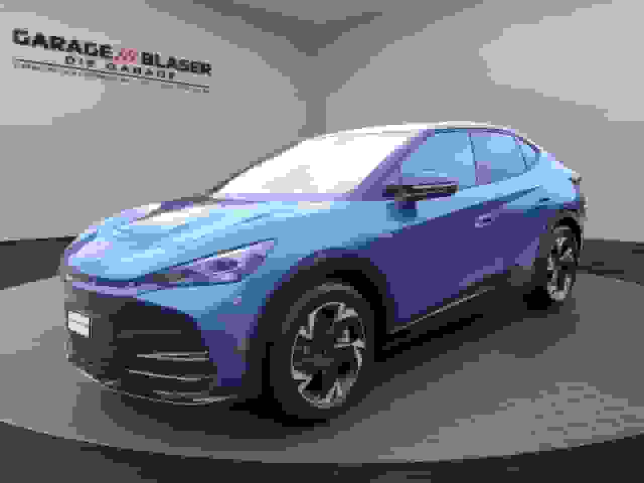 car-image-0