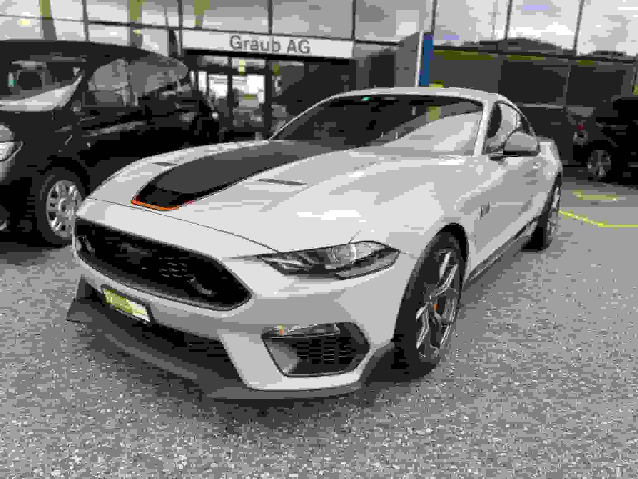 car-image-1