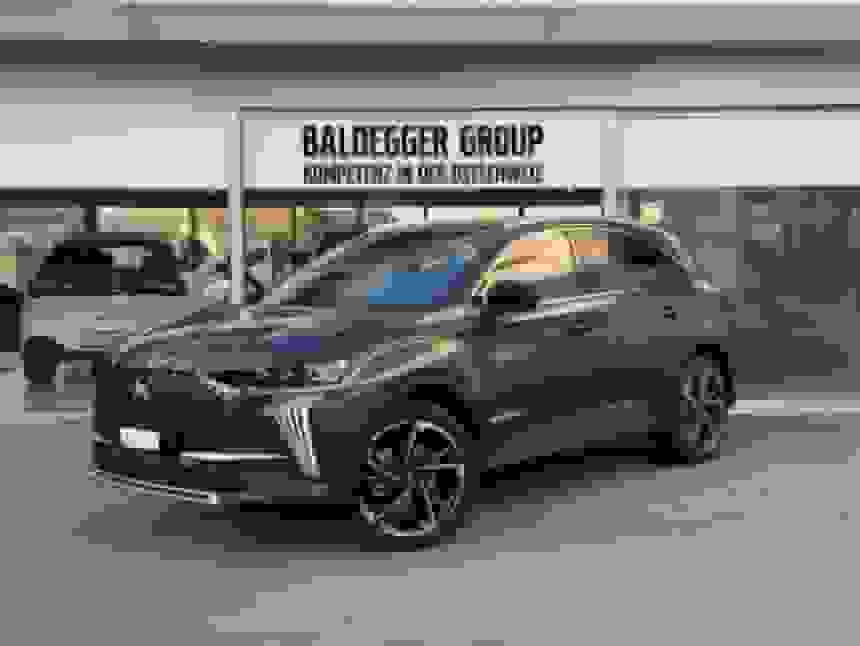 car-image-0