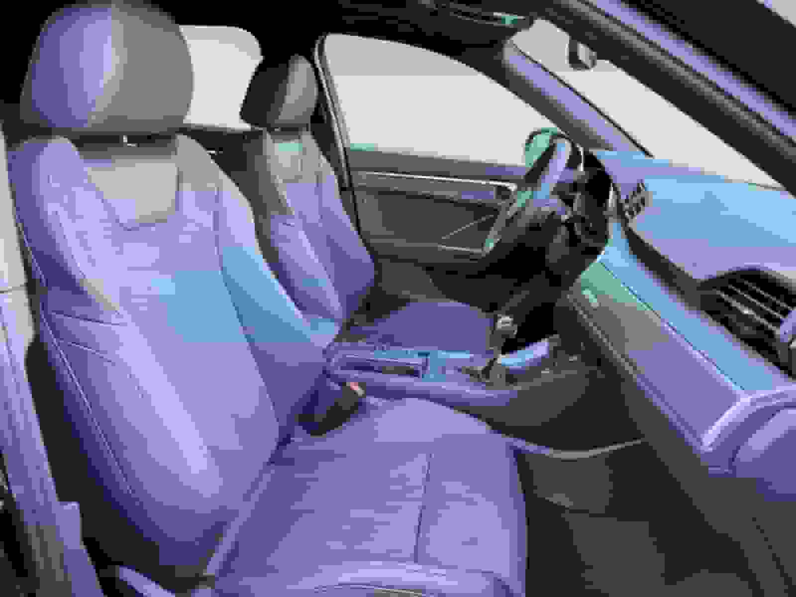 car-image-12