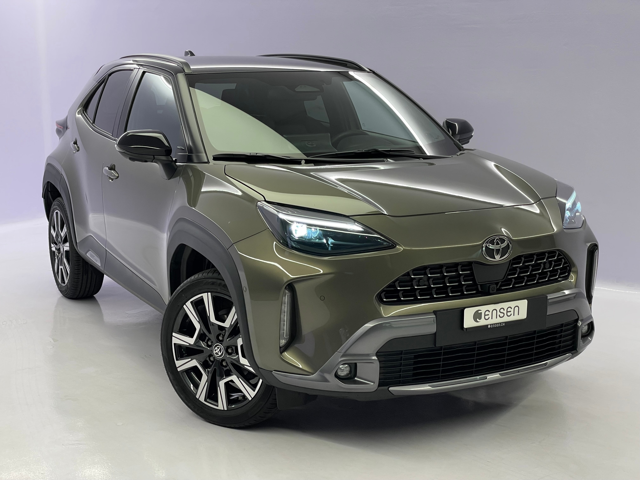 car-image-0