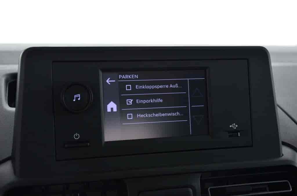 listing desktop thumbnail image 17