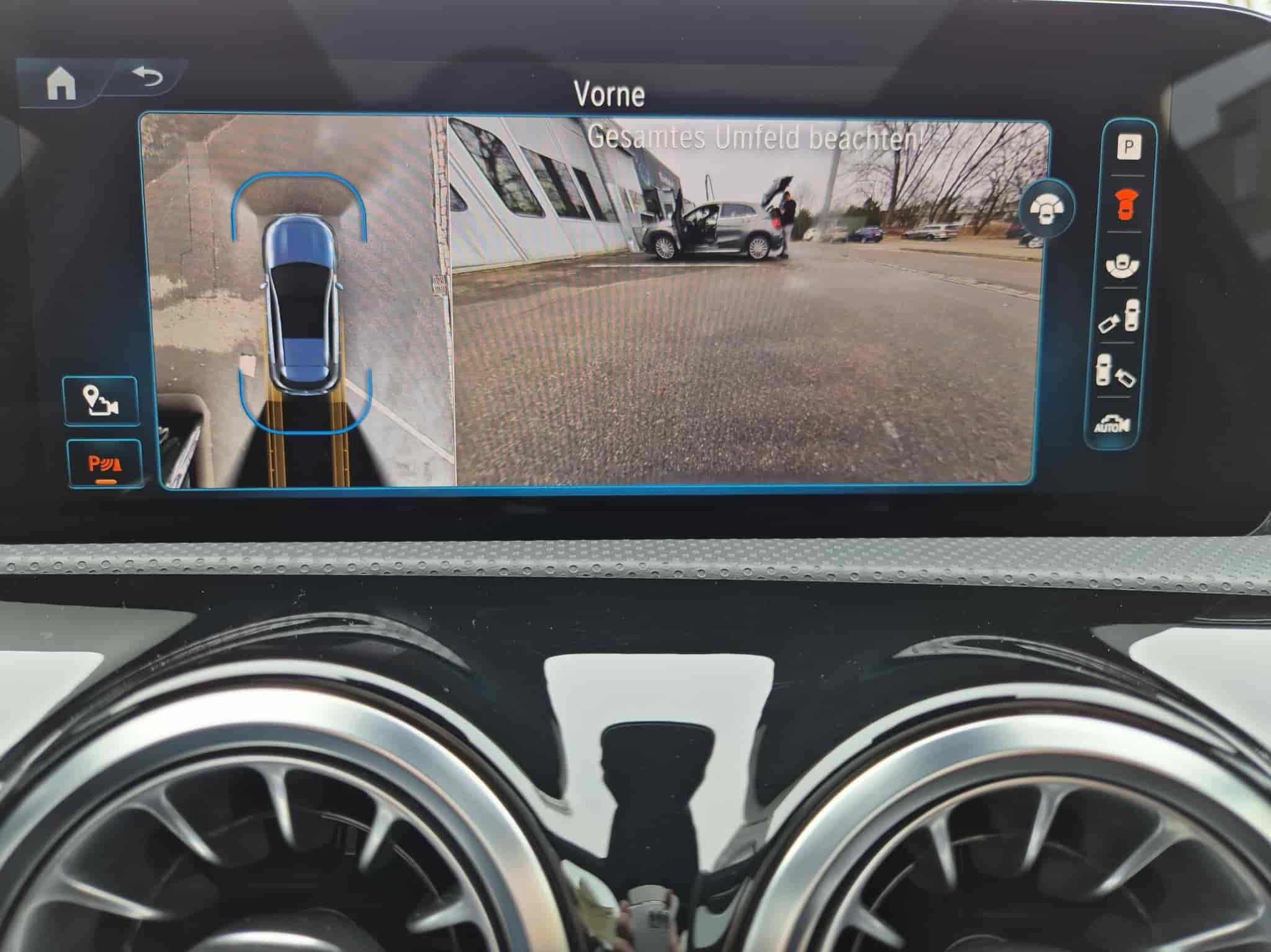 listing desktop thumbnail image 18