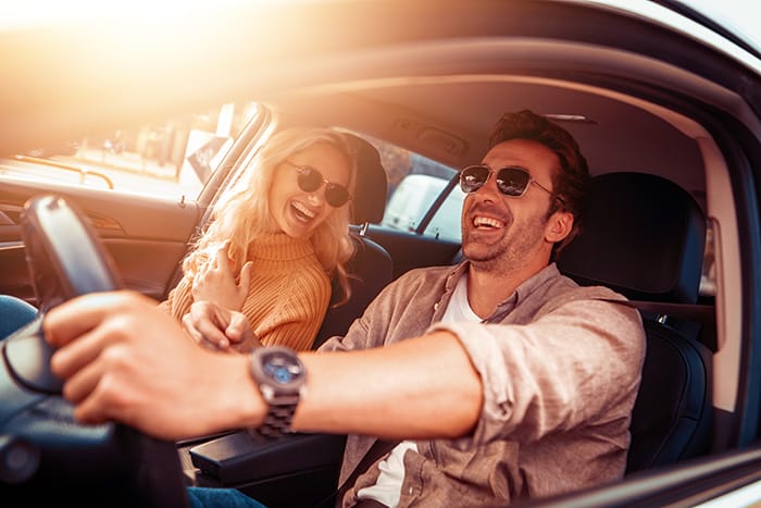 blog item card - Learn now what to look for when leasing a used car and when to lease instead of buy.