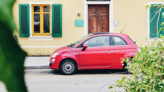blog item card - Choose your leasing offer from our selection of cars for less than 500 CHF / month all inclusive.